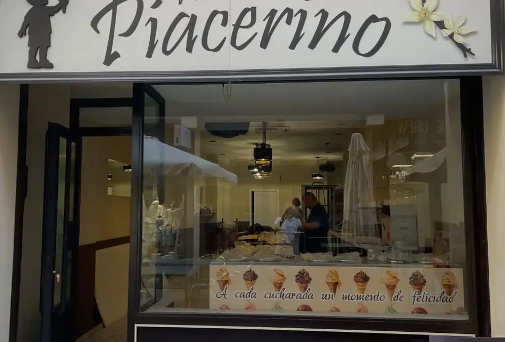 Restaurant Piacerino - Heladería y Chocolatería 100% Artesanal