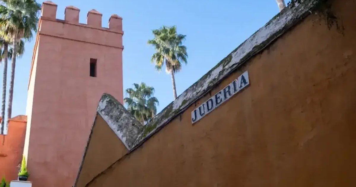 Quartier Juif et Mosquée-Cathédrale : visite guidée