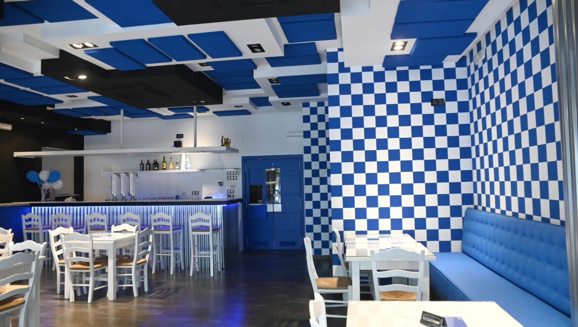 Interior de Seventeen / Juan Ayala