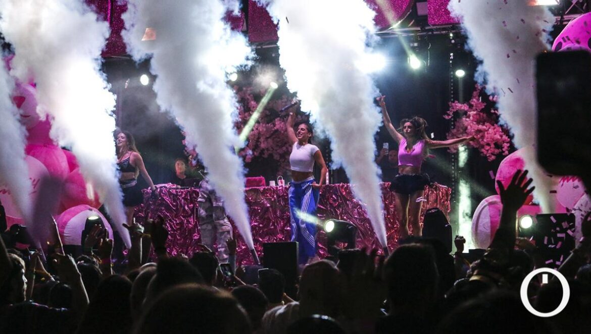 Imagen de la última edición del festival Crazy World, en El Arenal ÁLEX GALLEGOS
