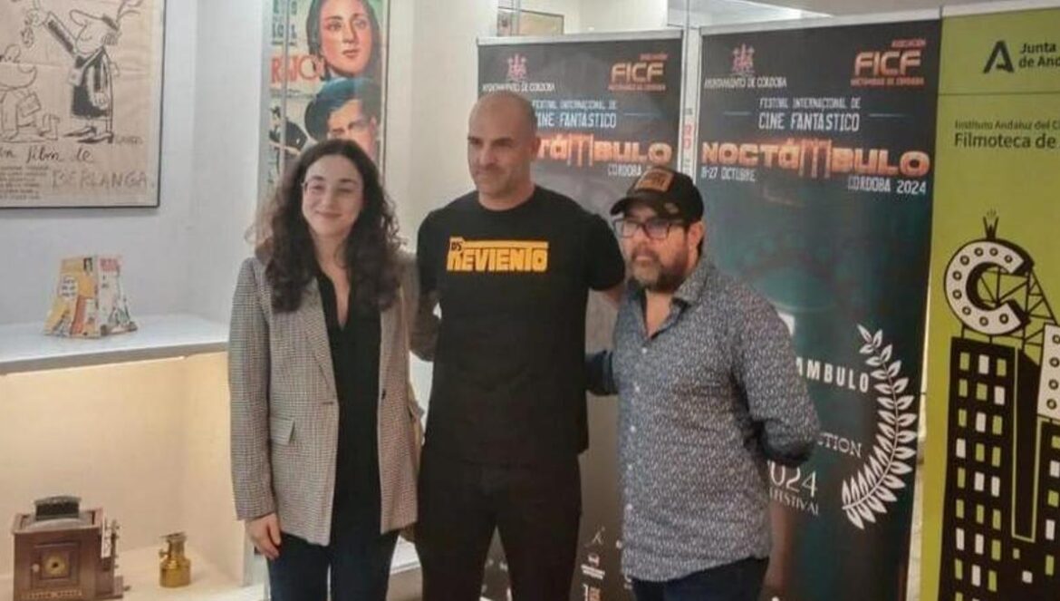 El promotor de Noctámbulo Fest, Alberto Casanova, a la derecha.
