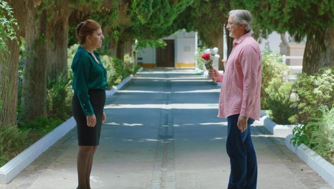 Una escena del cortometraje de José Antonio Gutiérrez Bustos, 'Tumbas vecinas'.