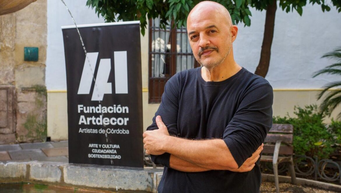 El artista Bruno Galindo Merina Foto