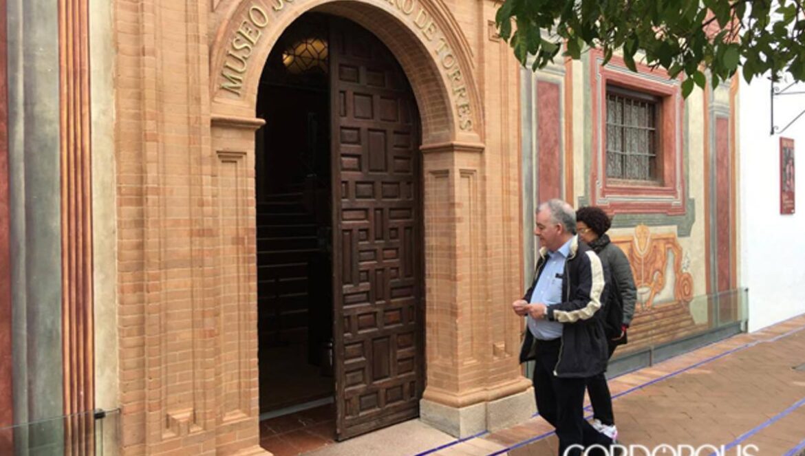 Imagen de archivo de la entrada al Museo Julio Romero de Torres.