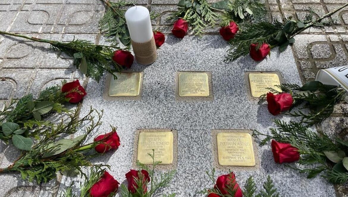 Imgen de Stolpersteine, piedras de la memoria en homenaje a deportados en los campos nazis. Imágenes recuperadas de Juan González Rojas y Francisco García Muriel.