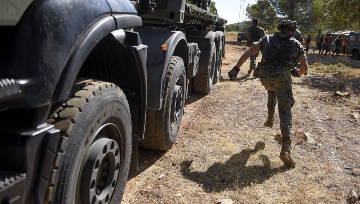 Maniobras del Ejército de Tierra / El Día