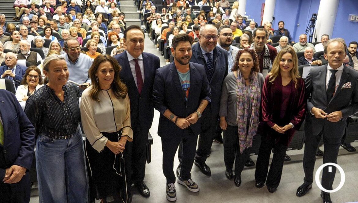 Miguel Poveda inaugura el curso de la Cátedra de Flamencología de la UCO Miguel Poveda inaugura el curso de la Cátedra de Flamencología de la UCO MADERO CUBERO Miguel Poveda inaugura el curso de la Cátedra de Flamencología de la UCO MADERO CUBERO Miguel Poveda inaugura el curso de la Cátedra de Flamencología de la UCO MADERO CUBERO Miguel Poveda inaugura el curso de la Cátedra de Flamencología de la UCO MADERO CUBERO Miguel Poveda inaugura el curso de la Cátedra de Flamencología de la UCO MADERO CUBERO