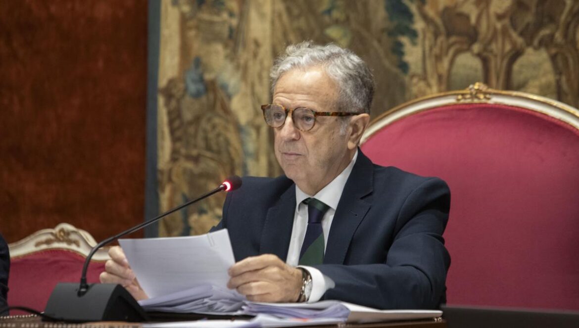 Salvador Fuentes, en el Pleno de este miércoles.