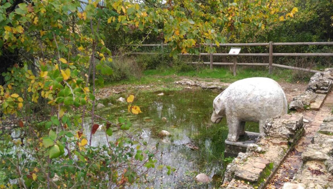 Fuente del Elefante en Trassierra. Fuente del elefante en Trassierra