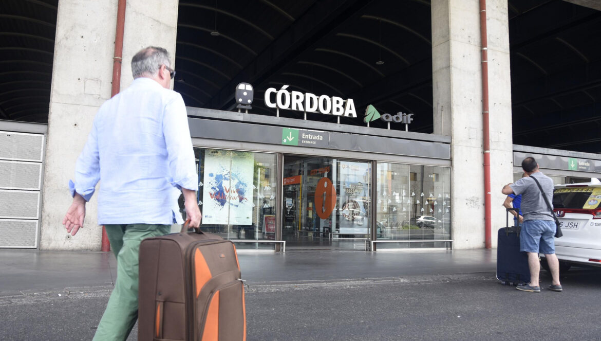 Estación de tren de Córdoba. / Juan Ayala