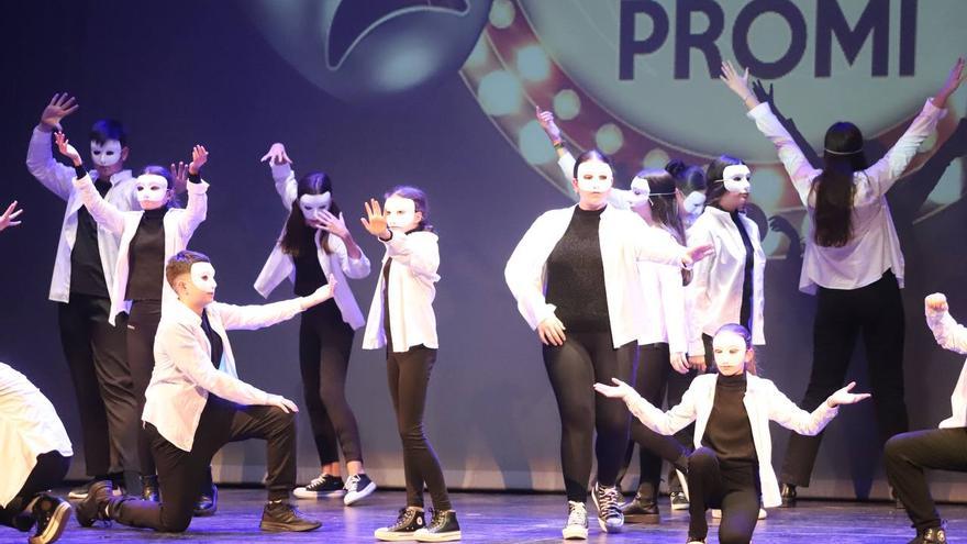 Promi celebra el Día de la Discapacidad recordando su historia en el Teatro Góngora. / Víctor Castro