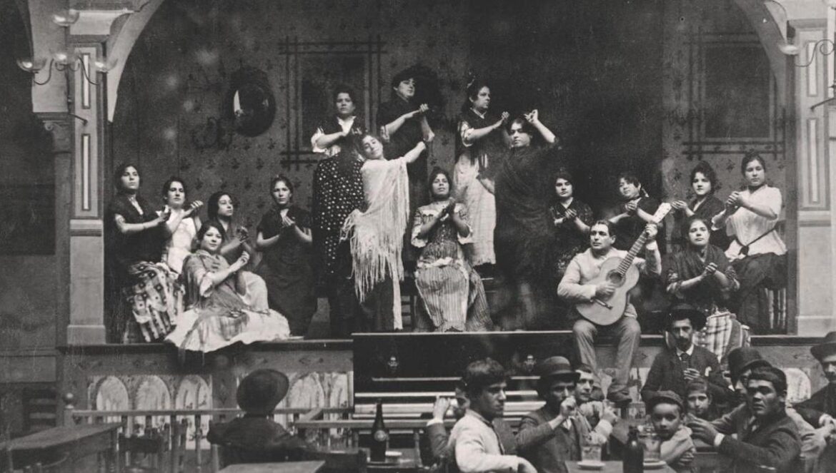 Un fotograma de la película 'Fandango'. Proyección de Fandango, Remedios Málvarez J. M. Ayala Sala llena en la Filmoteca J. M. Ayala Rocío Márquez, en una imagen del film.