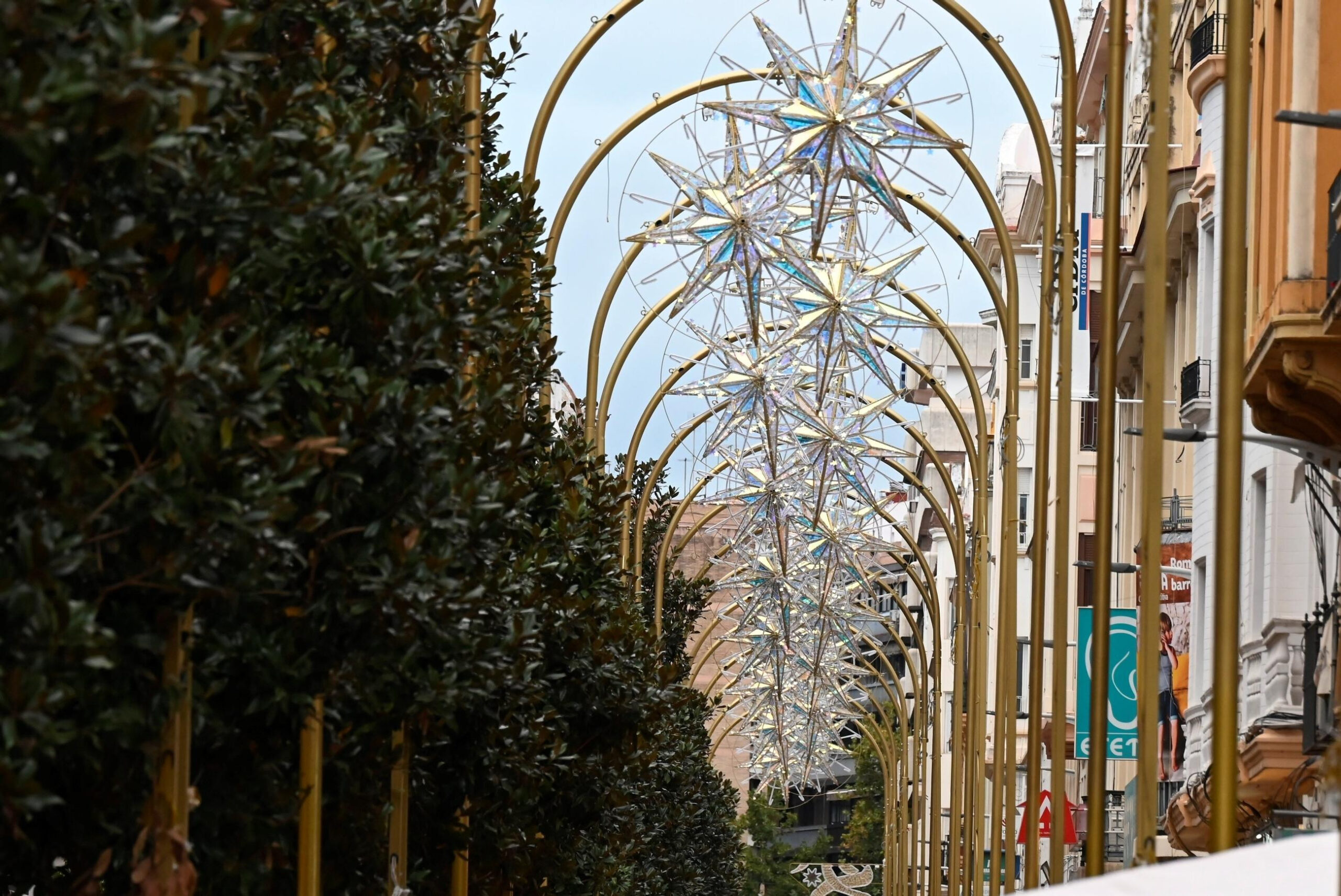 Alumbrado navideño de la calle Cruz Conde / Juan Ayala