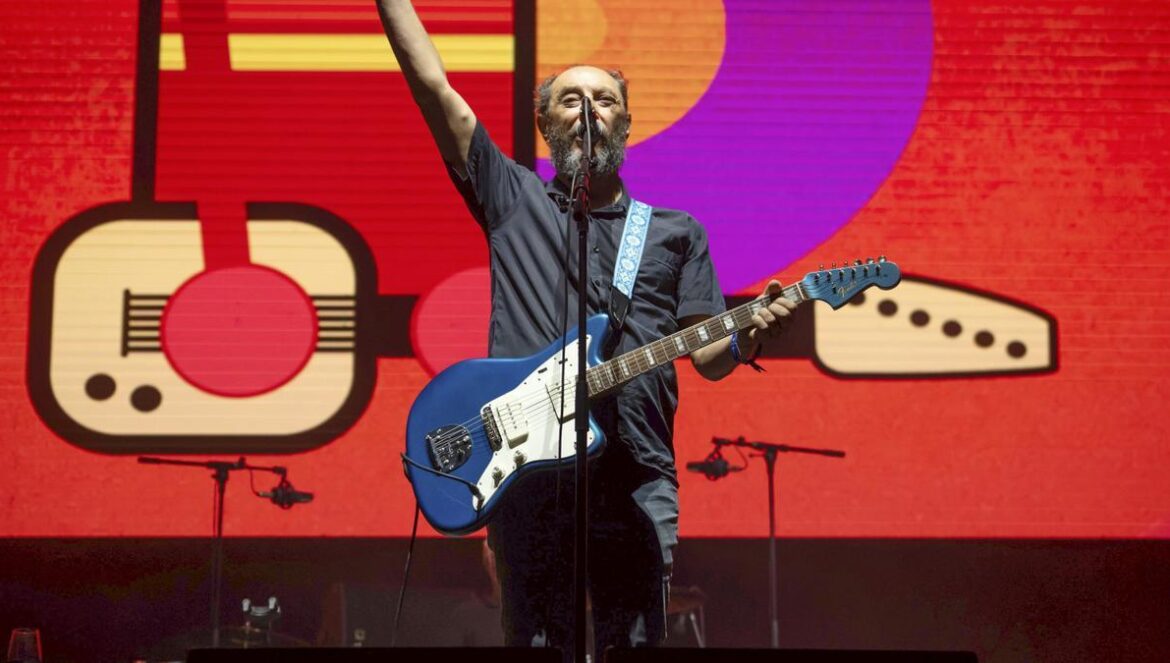 Los Planetas en el festival Sonorama Paco Santamaría / EFE