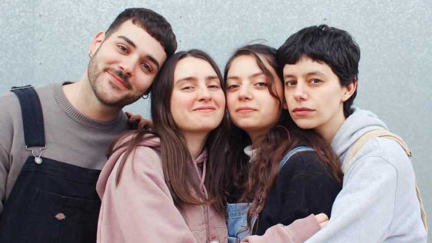 Integrantes de la banda Mourn. / Instagram