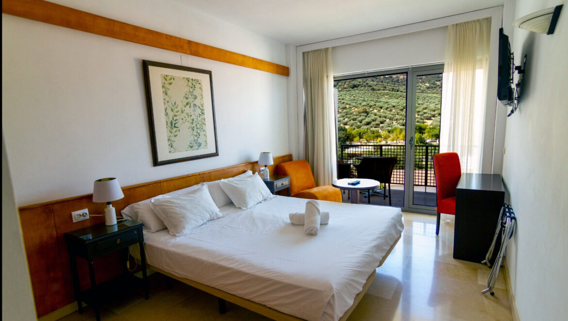 Hotel Mencía Subbética / Hotel Mencía Subbética