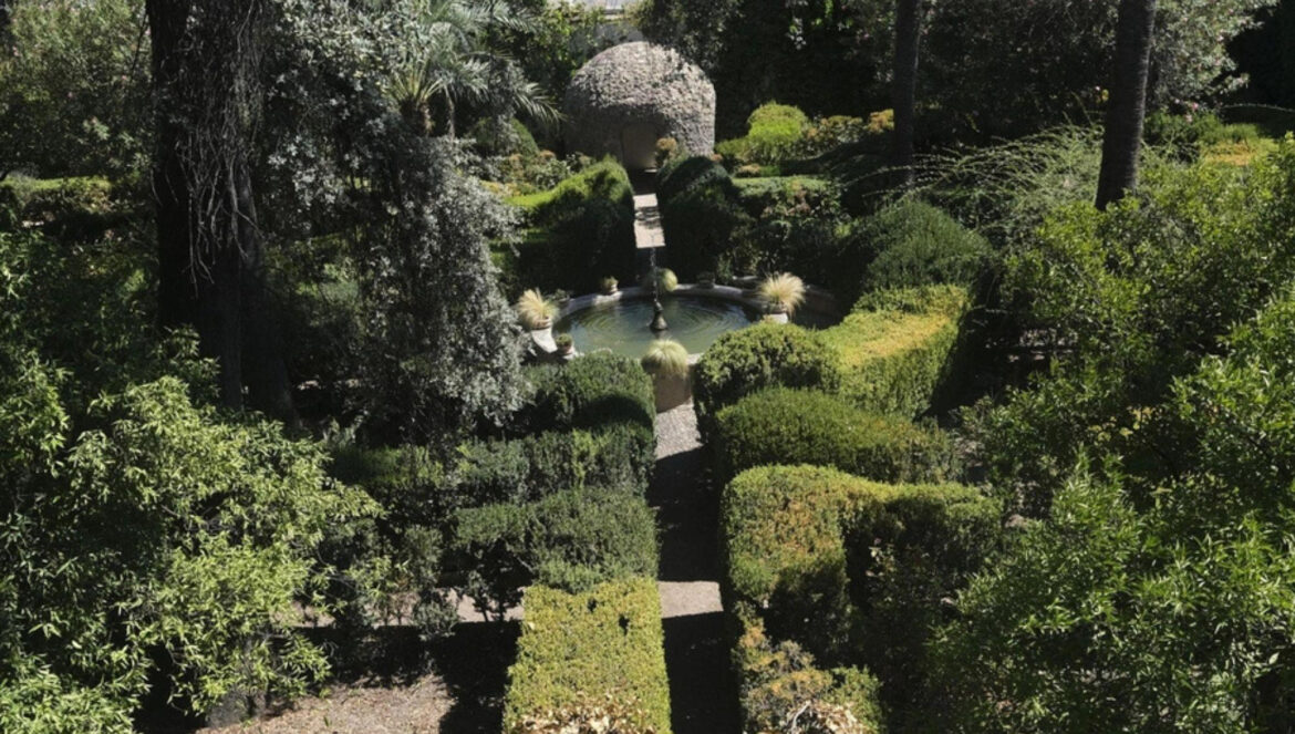 Jardín del Palacio de Viana / Juan Ayala