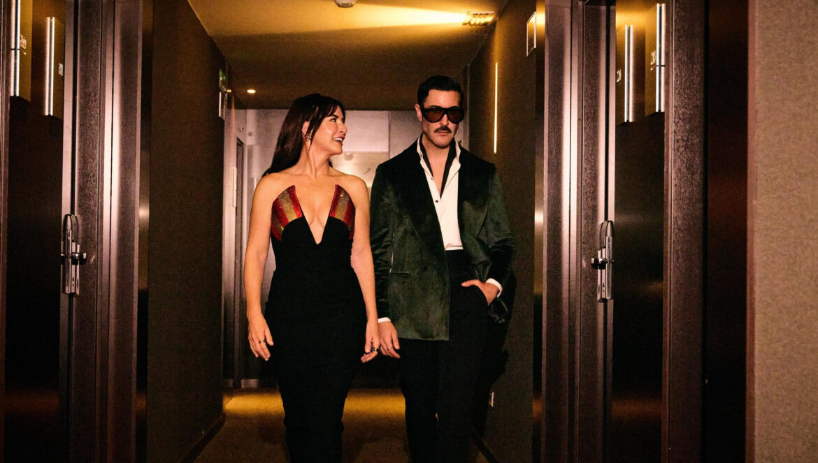 Andrew Pocrid y Belén López en los momentos previos a la Gala de entrega de los Premios Carmen de la Academia del Cine de Andalucía / Adrián Perea