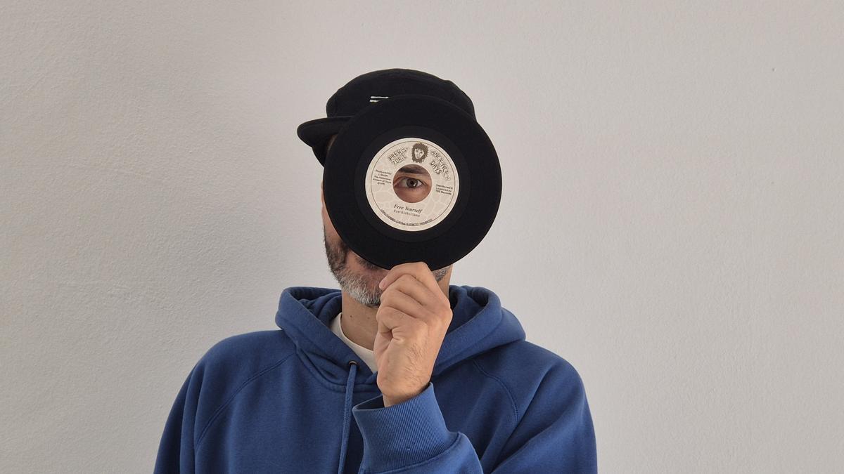 El dj cordobés Cecilio.