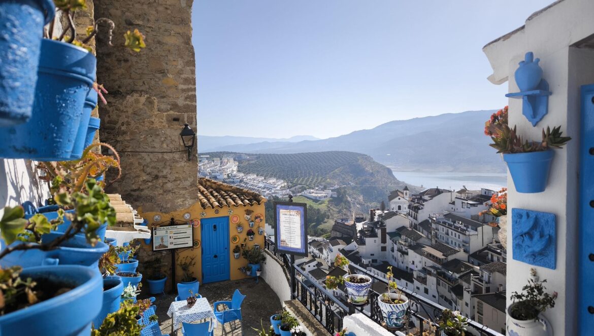 Panorámica de Iznájar / Ayuntamiento de Iznájar