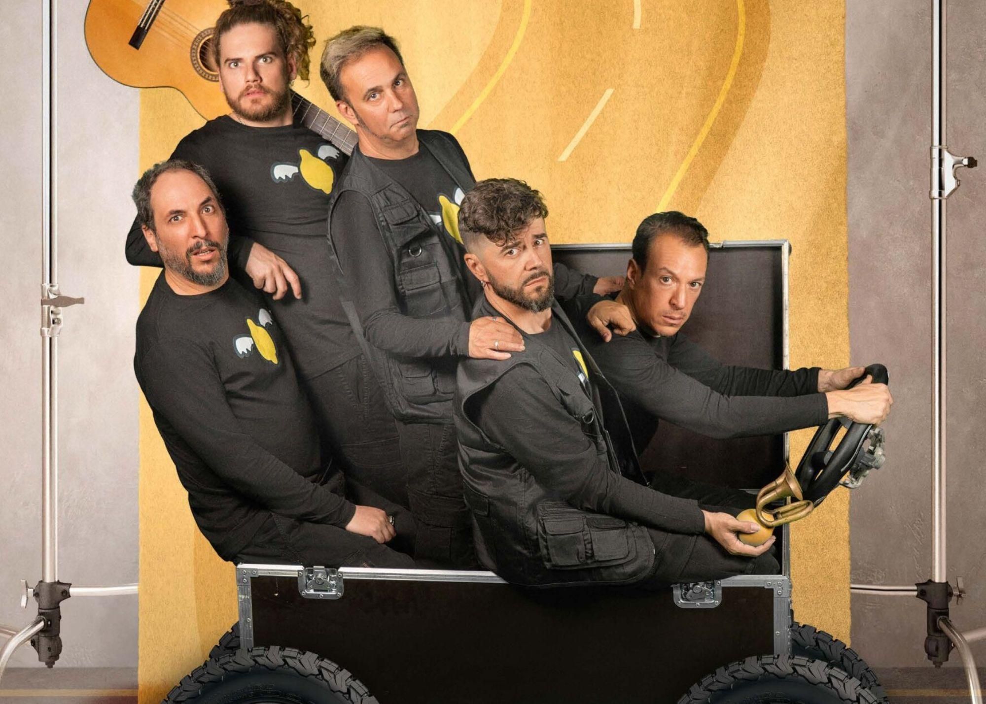 Cartel de '4x4, un viaje a las primeras obras' / IMAE