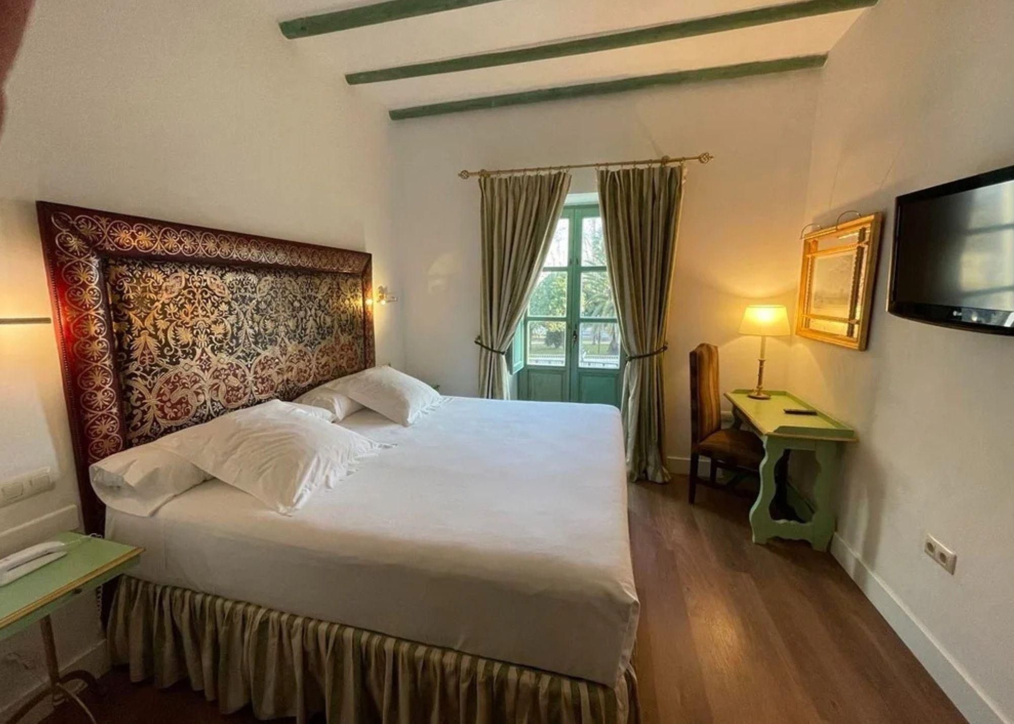 Las Casas de la Judería / Web Las Casas de la Judería