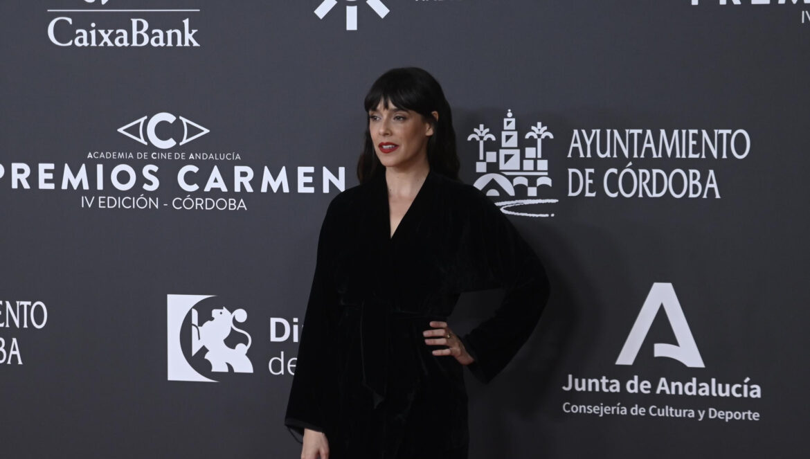 Belén Cuesta / Juan Ayala