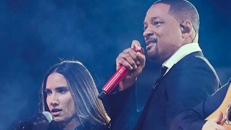 India Martínez y Will Smith en su actuación en Miami. / CÓRDOBA