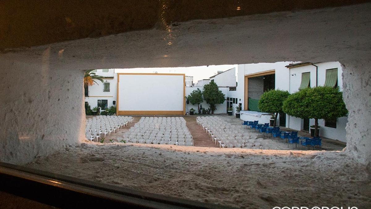 Cine de verano Coliseo San Andrés MADERO CUBERO