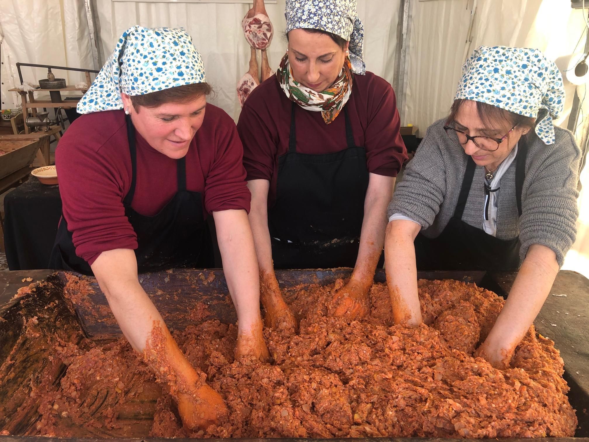 Fiesta de la Matanza en Villanueva de Córdoba / El Día