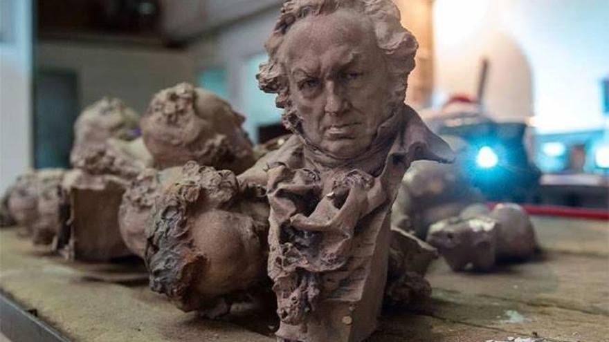 Réplica de los codiciados Premios Goya / Diario CÓRDOBA