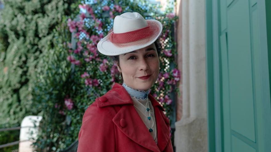 Nadia de Santiago en 'Manual para señoritas'. / Netflix