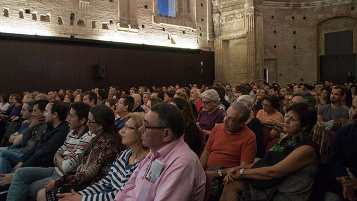 Público en la sala Orive. MADERO CUBERO