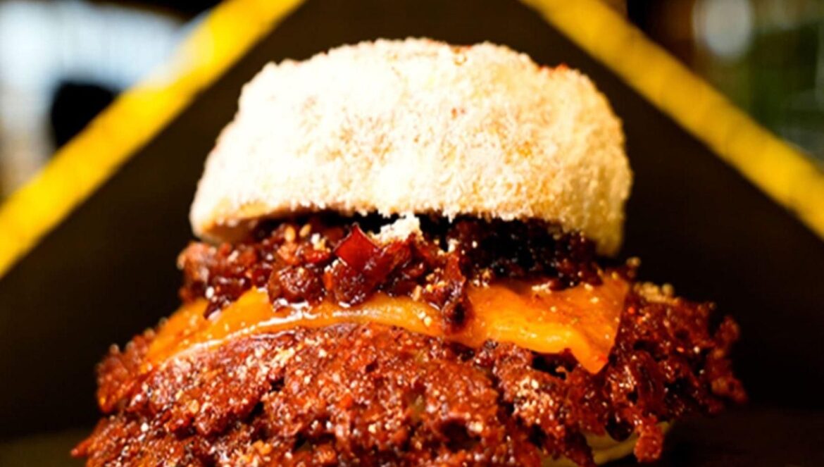 Axian Pop / The Champions Burger