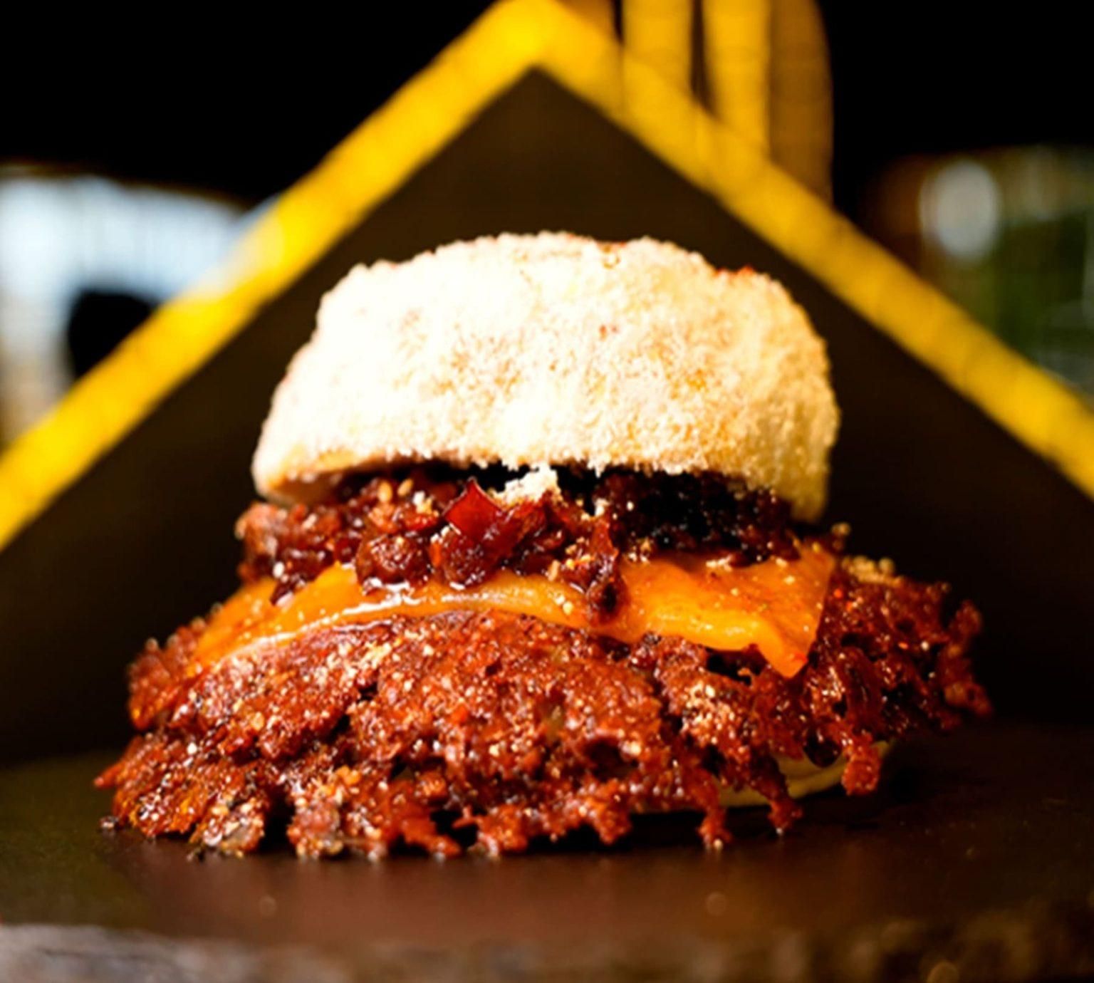 Axian Pop / The Champions Burger