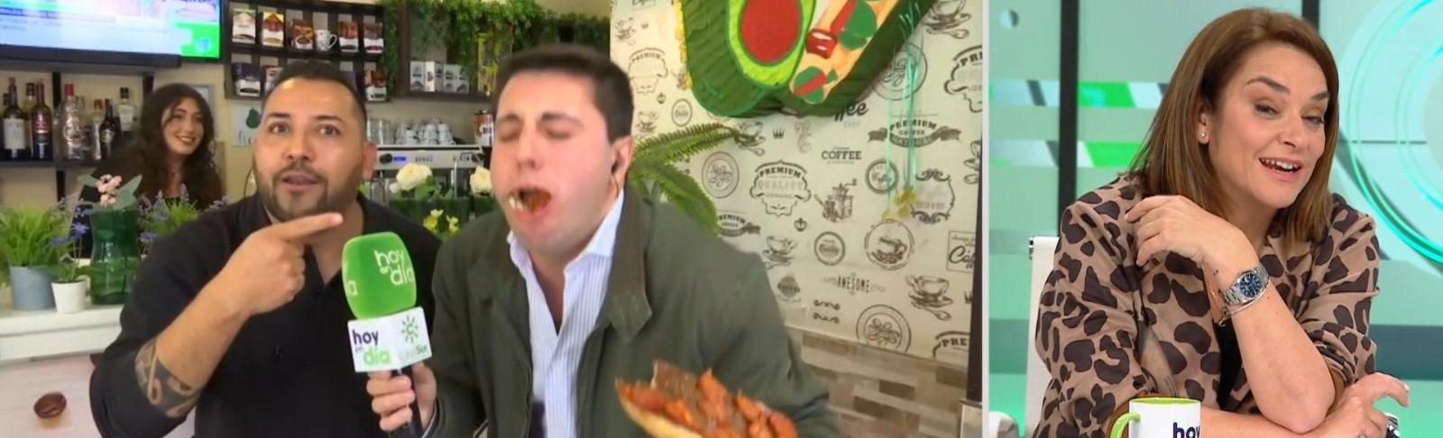 El reportero Javier Fuentes en el Bar Vianco de Córdoba / Canal Sur