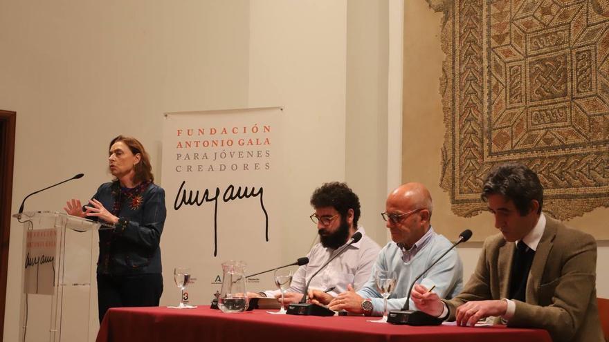 Presentación de la antología poética de Antonio Gala. / VÍCTOR CASTRO