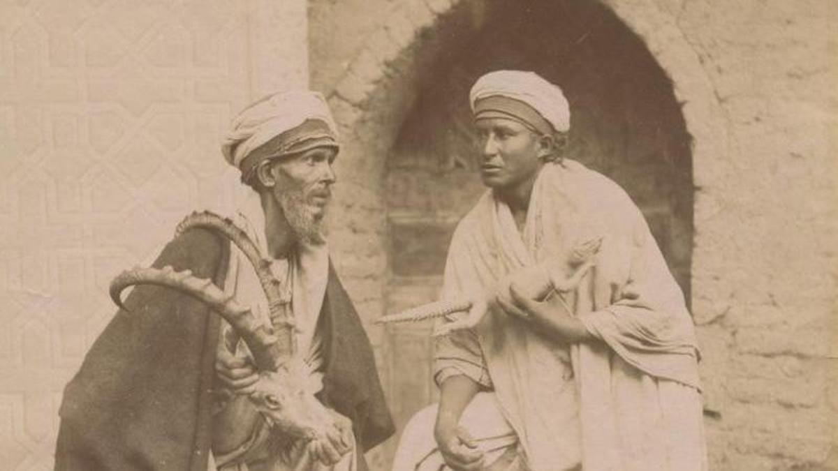 Una imagen de Córdoba en el siglo XIX. Conferencia en la Bienal de fotografía Bárbara Mur Antonio D. López Una imagen tomada en el siglo XIX, expuesta por Bárbara Mur. 1890-Basilio-Alcañiz.