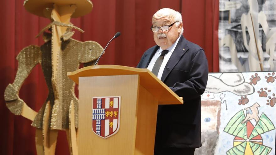 A. J. González