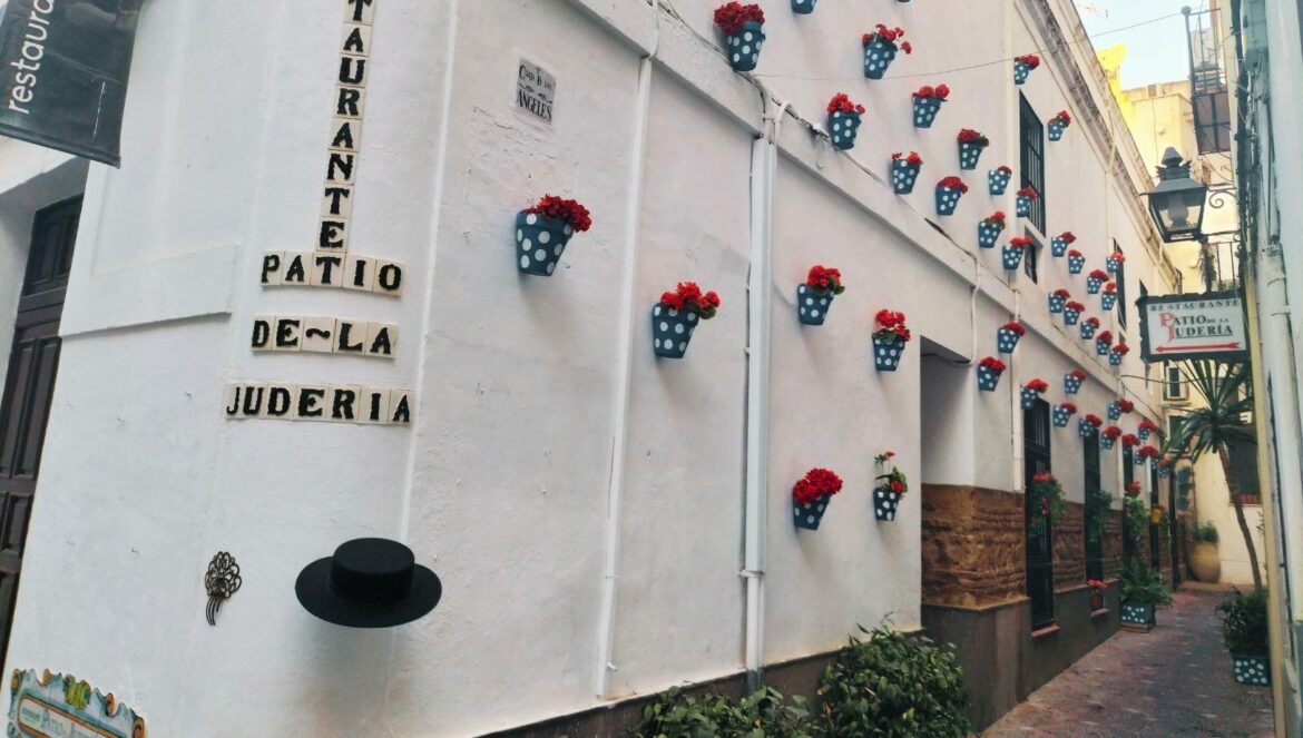 Calleja de Los Ángeles / R.G.