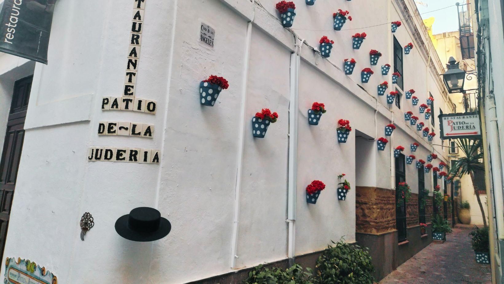 Calleja de Los Ángeles / R.G.