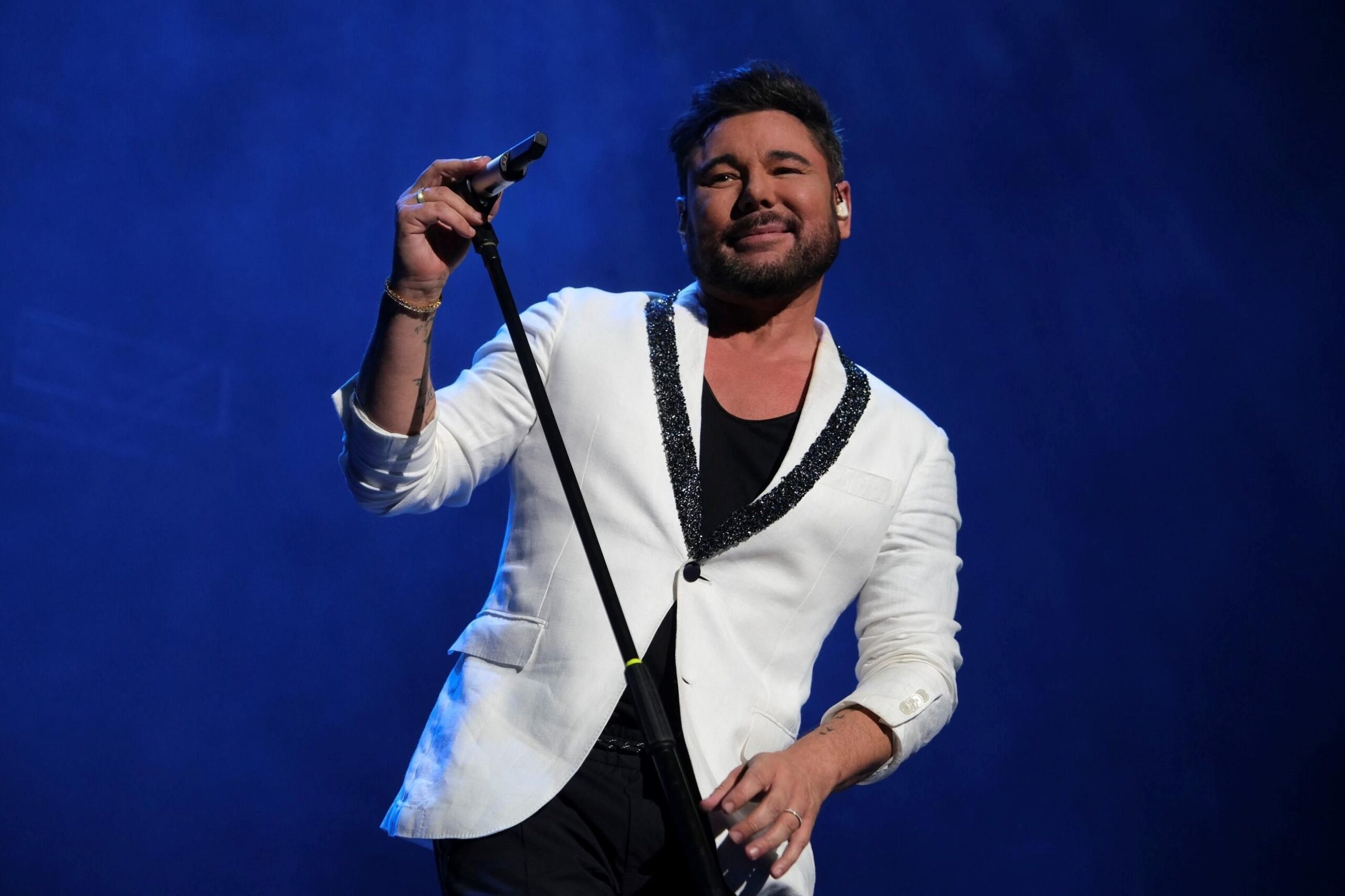 Miguel Poveda en concierto / Juan Ayala