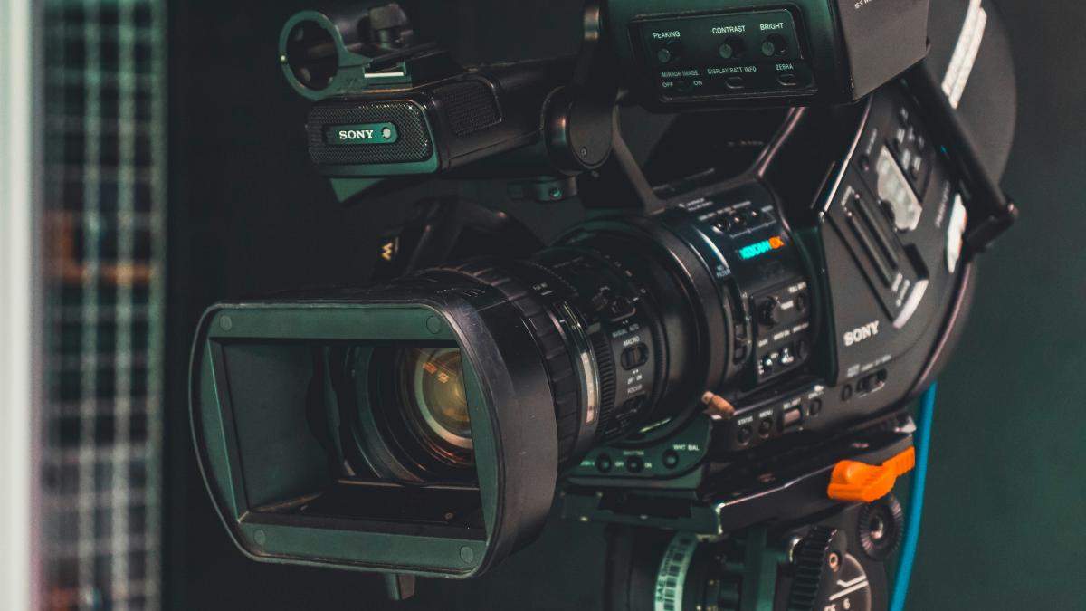 black and gray video camera