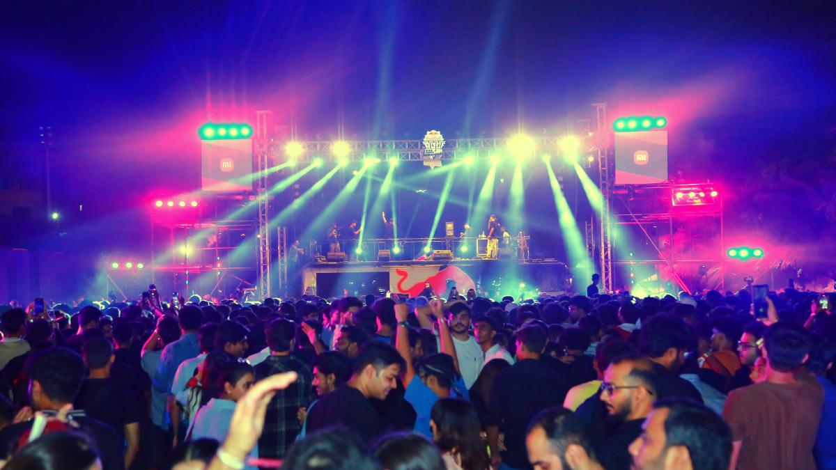 A large crowd of people at a concert