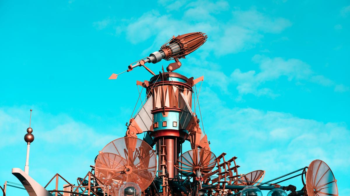 amusement ride during daytime