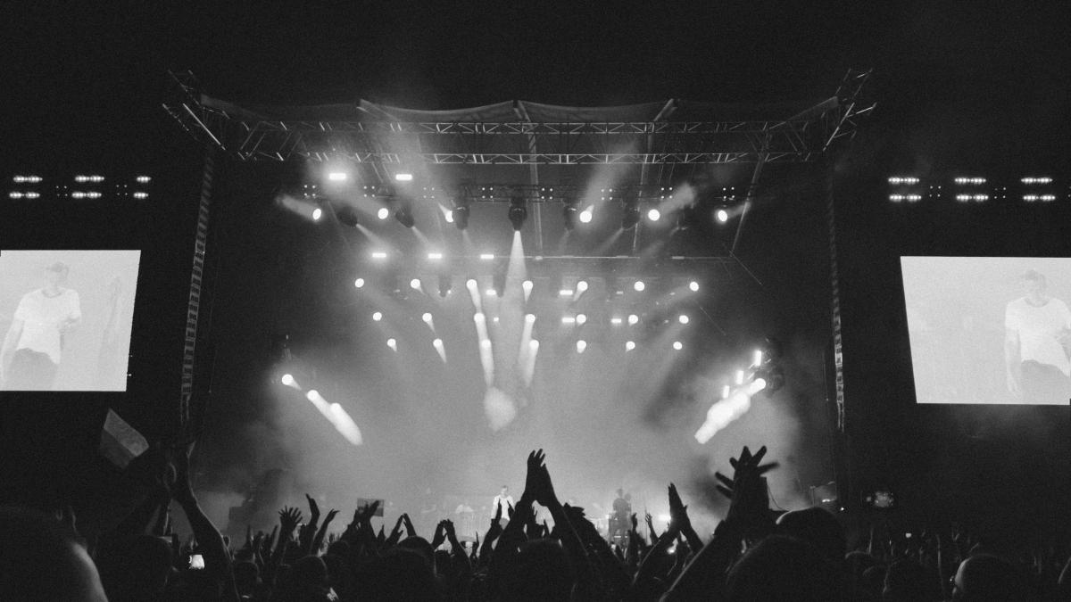 people partying at night