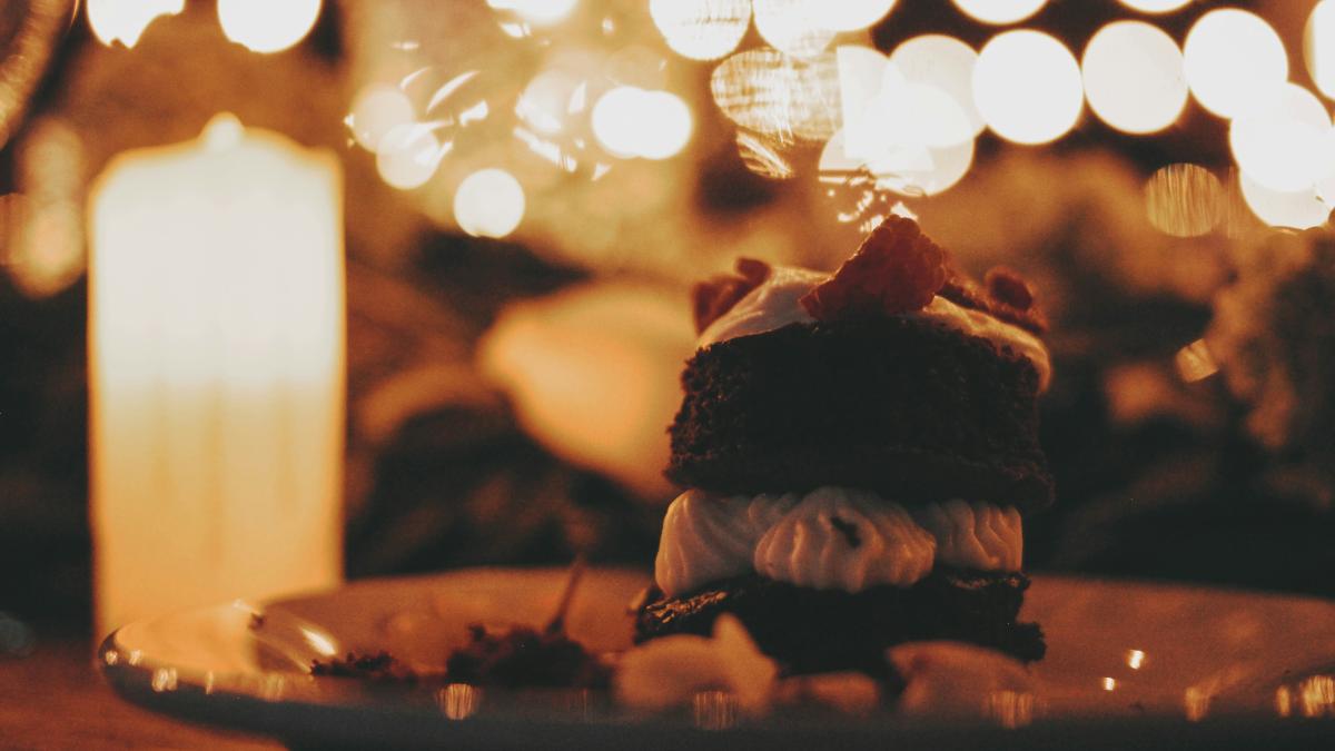 a piece of cake sitting on top of a plate